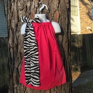 Handmade girl’s dress 👗